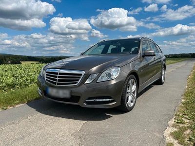 Mercedes E300