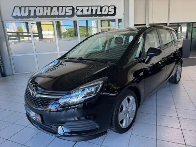 Second-hand Opel Zafira Edition 131 CP (96 kW) 2017 Negru Monovolum