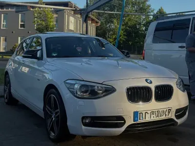 Gebraucht BMW 116 Sport Line 136 PS (100 kW) 2012 Weiß Kleinwagen