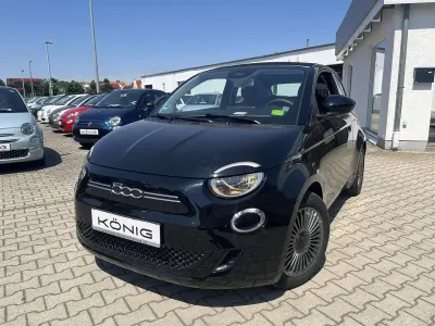 Gebraucht Fiat 500e Icon 86 kW (118 PS) 2022 Onyx schwarz (schwarz) Cabrio