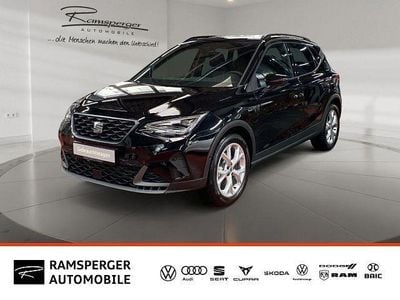 Schwarz (midnight schwarz metallic) Neu 2025 Seat Arona FR SUV | 23.290 € (Guter Preis)