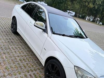 Usata Mercedes C220 Avantgarde 170 CV (125 kW) 2007 Bianco Berlina