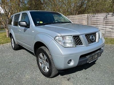 Second-hand Nissan Pathfinder Comfort 174 CP (127 kW) 2006 Argintiu SUV