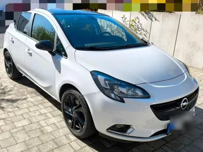 Gebraucht Opel Corsa Color Edition 101 PS (74 kW) 2016 Weiß Kleinwagen
