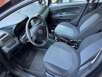 Gebraucht Fiat Punto 2010 Schwarz Kleinwagen