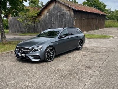 Mercedes E43 AMG