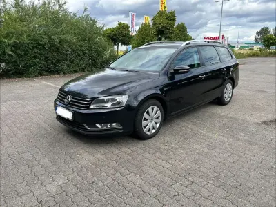 Gebraucht VW Passat Trendline 140 PS (102 kW) 2014 Schwarz Kombi