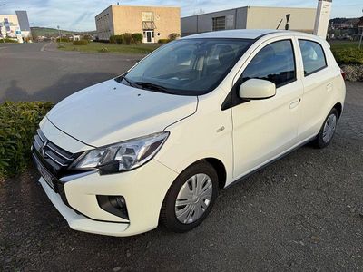 Gebraucht Mitsubishi Space Star 71 PS (52 kW) 2021 Weiß Kleinwagen