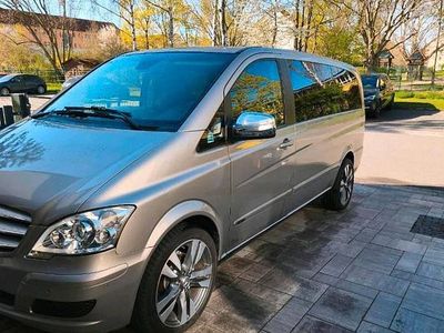 Usata Mercedes Viano 224 CV (164 kW) 2010 Grigio Monovolume