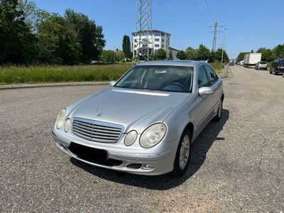 gebraucht Mercedes E240 E-Klasse Lim. E 240