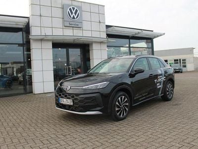 Neu VW T-Roc Life 150 PS (110 kW) 2026 Schwarz SUV