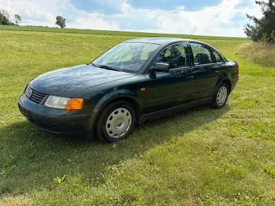 Gebraucht VW Passat 150 PS (110 kW) 1997 Grün Limousine