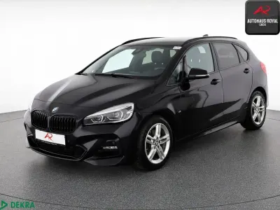 Gebraucht BMW 220 Active Tourer M Sport 192 PS (141 kW) 2019 Schwarz Van / Kleinbus