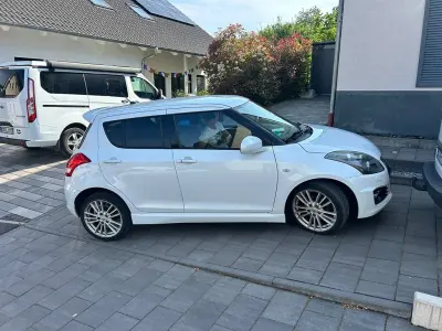 Gebraucht Suzuki Swift Sport 136 PS (100 kW) 2016 Weiß Kleinwagen