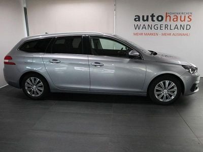 Gebraucht Peugeot 308 SW Allure 131 PS (96 kW) 2021 Grau Kombi