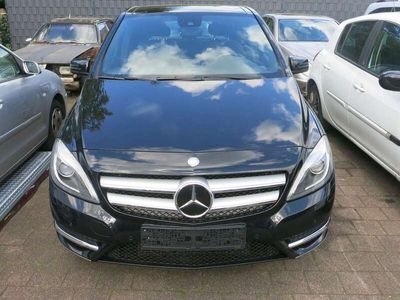 gebraucht Mercedes B250 AMG-Line,Leder,Navi,Panod.