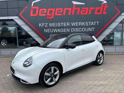 Gebraucht Ora Funky Cat 400 Pro Pro+ 125 kW (171 PS) 2023 Moonlight white / starry black Kleinwagen