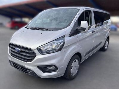 Silber Gebraucht 2019 Ford Transit Custom Trend Van / Kleinbus | 21.990 € (Etwas zu teuer)