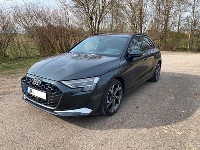 Gebraucht Audi A3 Comfort 150 PS (110 kW) 2025 Grau Kombi