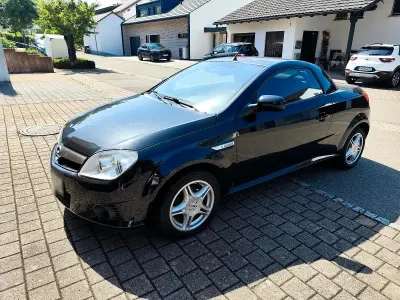 Gebraucht Opel Tigra 125 PS (91 kW) 2005 Schwarz Cabrio