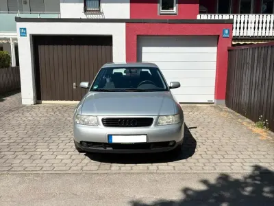 Używany Audi A3 102 KM (75 kW) 2002 Srebrny Hatchback