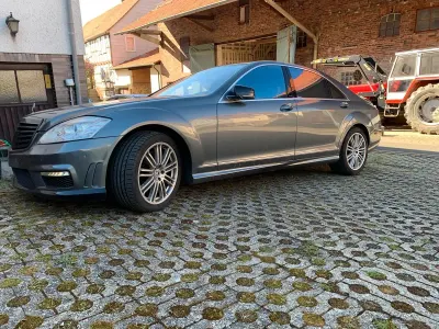 Gebraucht Mercedes 450 320 PS (235 kW) 2009 Grau Limousine