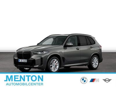 Grau Gebraucht 2025 BMW X5 M Sport SUV | 81.875 € (Teuer)