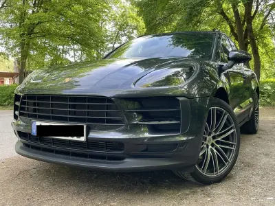 Gebraucht Porsche Macan 245 PS (180 kW) 2021 Grau SUV