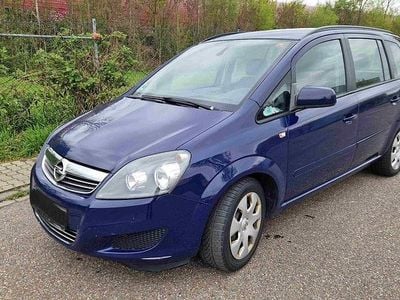 Usata Opel Zafira Family 110 CV (80 kW) 2013 Blu Monovolume