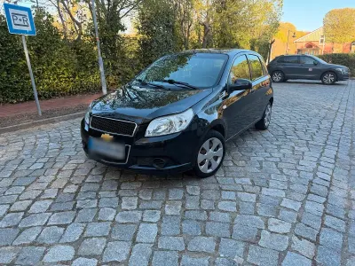 Usata Chevrolet Aveo 82 CV (60 kW) 2010 Nero Utilitaria