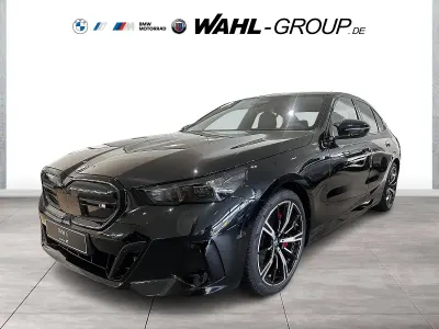 Gebraucht BMW i5 M Sport 442 kW (601 PS) 2025 Schwarz Limousine