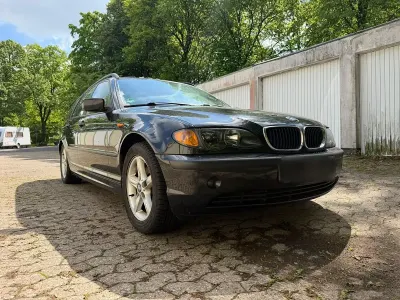 Gebraucht BMW 316 116 PS (85 kW) 2003 Schwarz Kombi