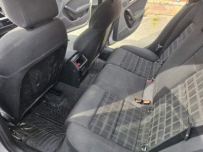 Silber Gebraucht 2011 Audi A4 Kombi | 5.250 € (Guter Preis)