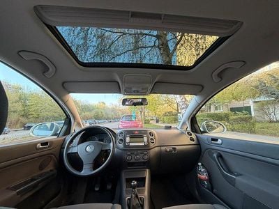 Usata VW Golf IV 102 CV (75 kW) 2006 Argento Berlina