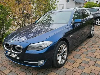 Gebraucht BMW 528 258 PS (189 kW) 2011 Blau Kombi