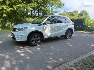 Gebraucht Suzuki Vitara 140 PS (102 kW) 2017 Weiß SUV