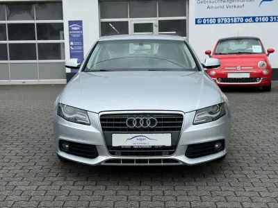 Używany Audi A4 Attraction 136 KM (100 kW) 2011 Srebrny Sedan/Limuzyna