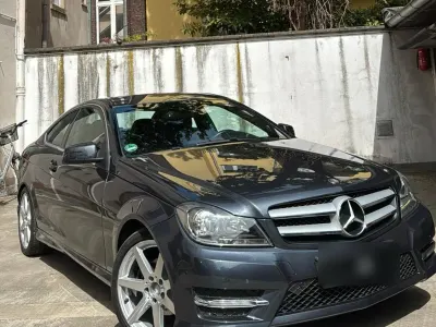 Usata Mercedes C180 AMG 156 CV (114 kW) 2013 Grigio Coupé