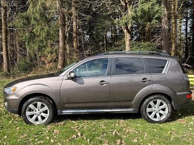 Gebraucht Mitsubishi Outlander 170 PS (125 kW) 2012 Braun SUV