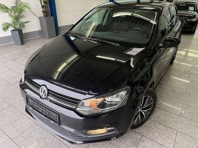 Gebraucht VW Polo Allstar 90 PS (66 kW) 2016 Schwarz Limousine