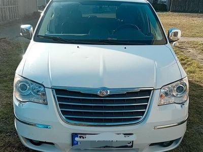 Gebraucht Chrysler Grand Voyager Limited 163 PS (119 kW) 2010 Weiß Van / Kleinbus