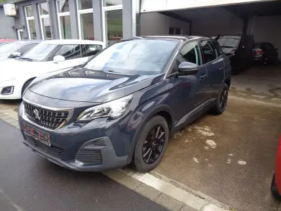Gebraucht Peugeot 3008 Access 131 PS (96 kW) 2017 Grau SUV