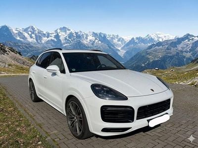 Second-hand Porsche Cayenne S 441 CP (324 kW) 2019 Alb SUV