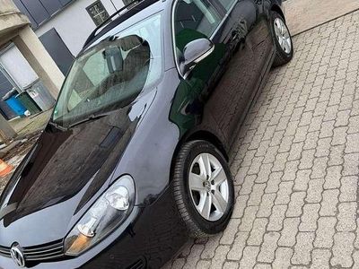 Gebraucht VW Passat 105 PS (77 kW) 2011 Kombi