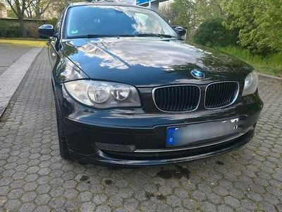 Usata BMW 118 143 CV (105 kW) 2007 Nero Utilitaria
