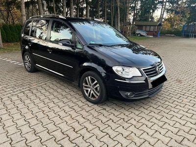 Gebraucht VW Touran Highline 105 PS (77 kW) 2008 Schwarz Van / Kleinbus