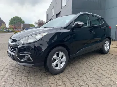 Gebraucht Hyundai ix35 116 PS (85 kW) 2013 Schwarz SUV