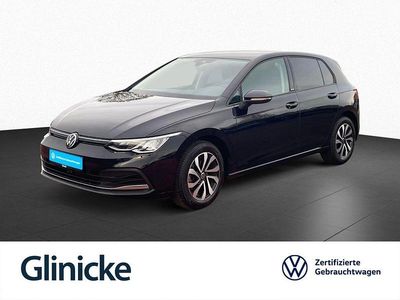 Deep black perleffekt Gebraucht 2023 VW Golf Active Limousine | 22.433 € (Fairer Preis)