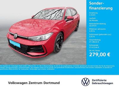 Gebraucht VW Passat R-line 150 PS (110 kW) 2024 Chilirot metallic Kombi