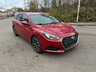 Usata Hyundai i40 Style 141 CV (103 kW) 2018 Rosso Station wagon